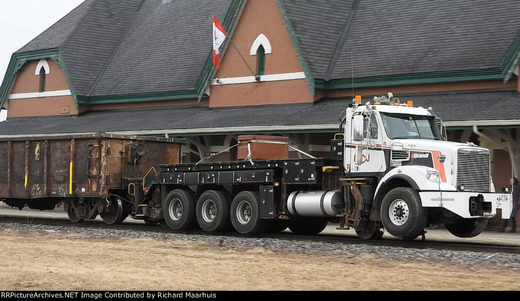 CN MOW Truck Train